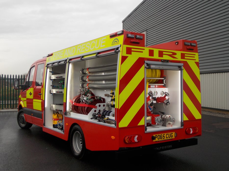SOUTHCO pomaga zwiększyć bezpieczeństwo pojazdów straży pożarnej